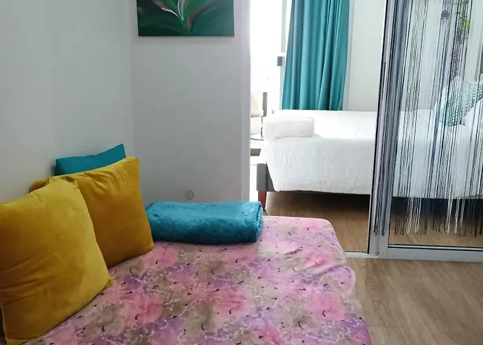 1br Near Memorial Park - Unit1202-oak 4* Manila