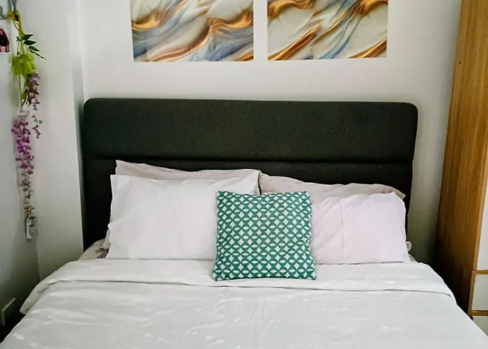 1br Near Memorial Park - Unit1202-oak Manila